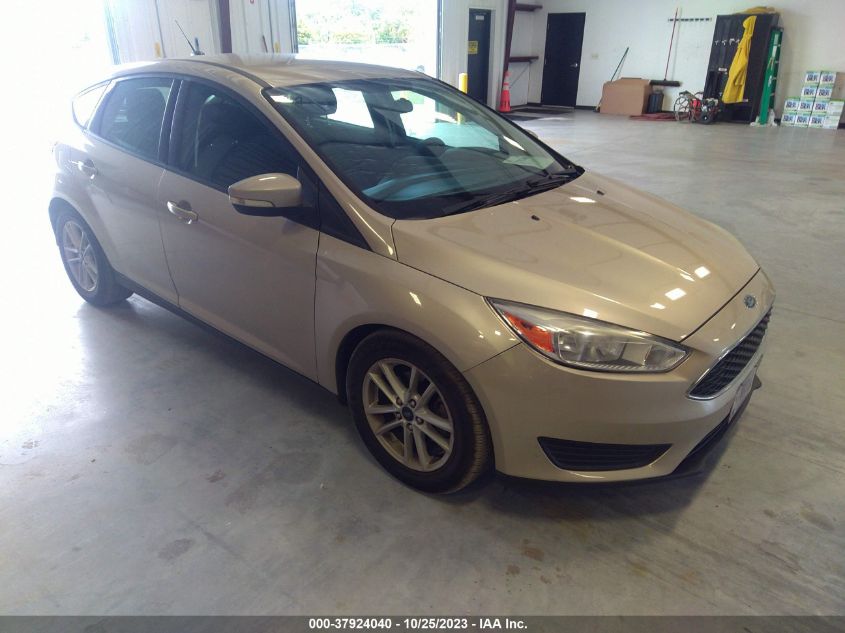 2017 FORD FOCUS SE - 1FADP3K26HL309565