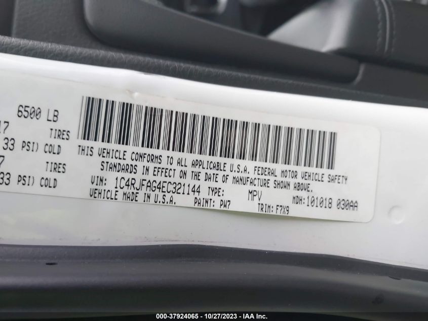 2014 JEEP GRAND CHEROKEE LAREDO - 1C4RJFAG4EC321144