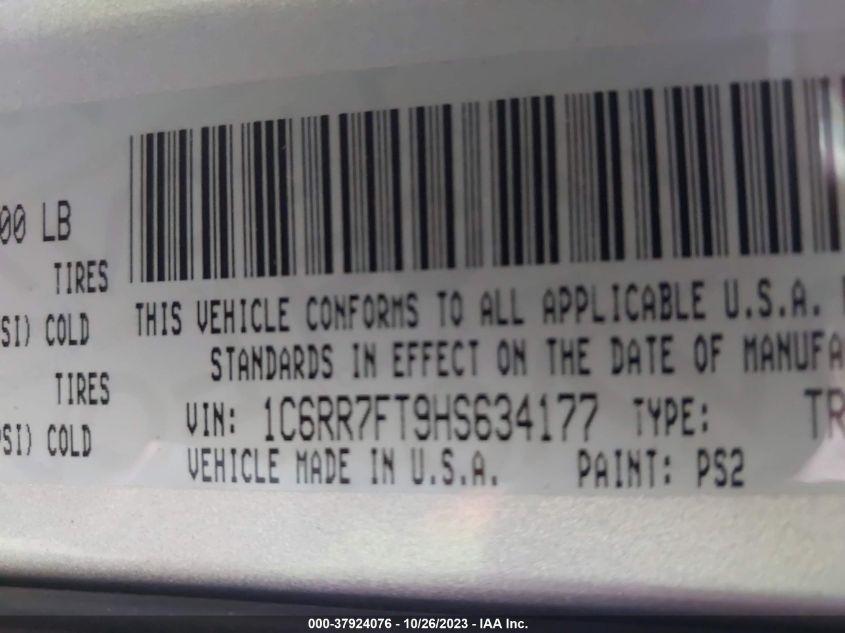 2017 RAM 1500 EXPRESS - 1C6RR7FT9HS634177