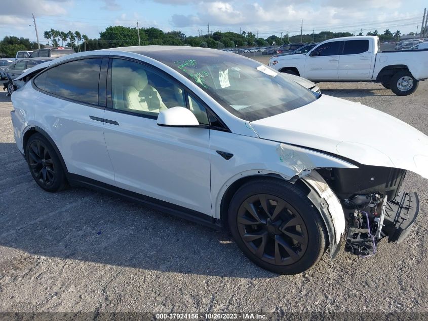 VIN 7SAXCDE55NF359972 2022 TESLA MODEL X
