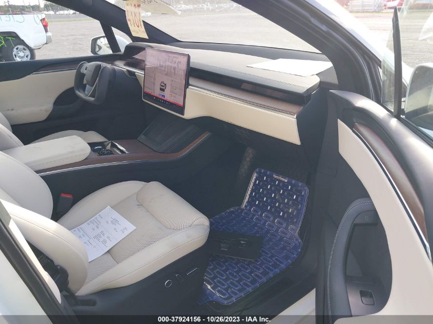 VIN 7SAXCDE55NF359972 2022 TESLA MODEL X