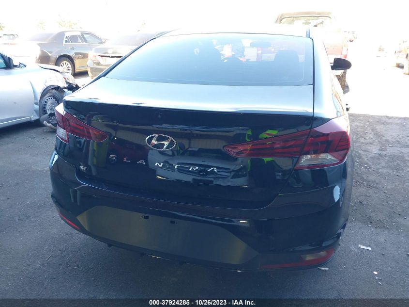 2019 HYUNDAI ELANTRA SE - KMHD74LF6KU796071
