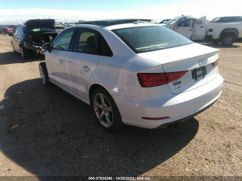 VIN WAUACGFF6F1120157 2015 AUDI A3 no.3