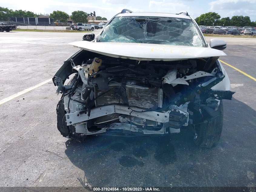 VIN JTMWFREV7JJ184446 2018 TOYOTA RAV4 ADVENTURE/XLE
