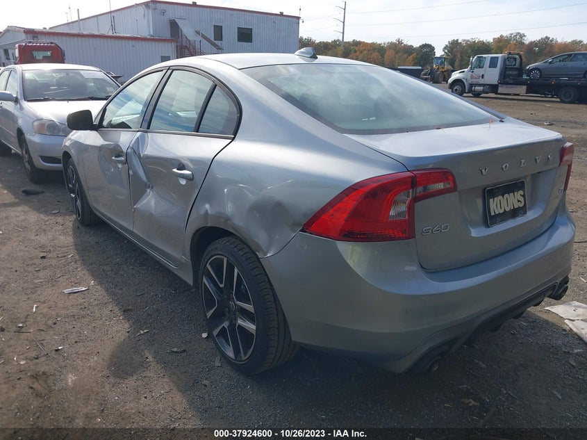 VIN YV126MFL0H2437541 2017 VOLVO S60 DYNAMIC