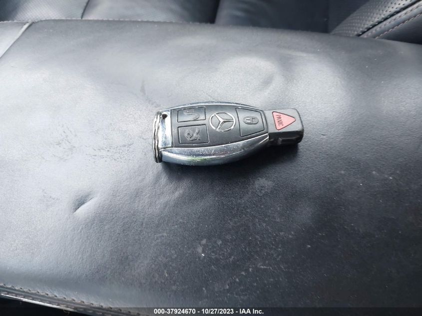 2013 MERCEDES-BENZ S 550 WDDNG7DB3DA499338