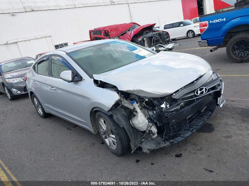 2019 HYUNDAI ELANTRA SEL - KMHD84LFXKU746903