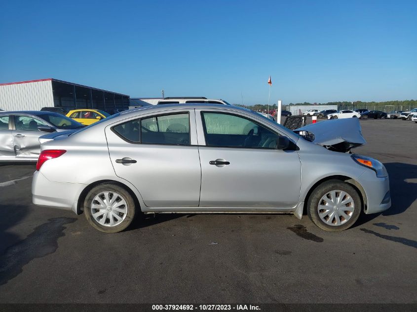 2015 NISSAN VERSA S PLUS - 3N1CN7AP0FL825618