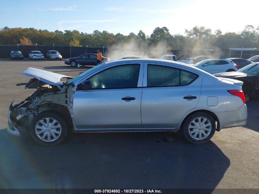 2015 NISSAN VERSA S PLUS - 3N1CN7AP0FL825618