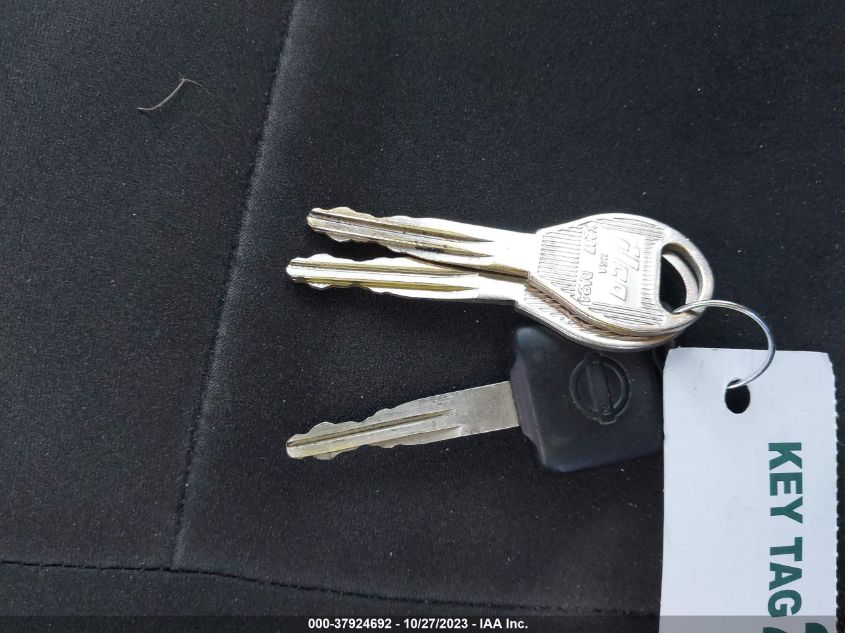 2015 NISSAN VERSA S PLUS - 3N1CN7AP0FL825618