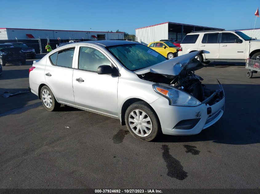 2015 NISSAN VERSA S PLUS - 3N1CN7AP0FL825618