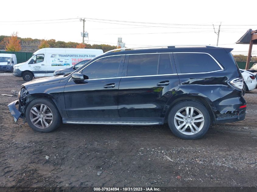 2017 MERCEDES-BENZ GLS 450 4JGDF6EE6HA843449