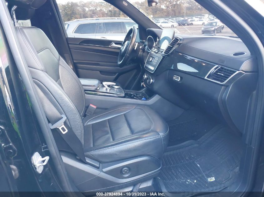 2017 MERCEDES-BENZ GLS 450 4JGDF6EE6HA843449
