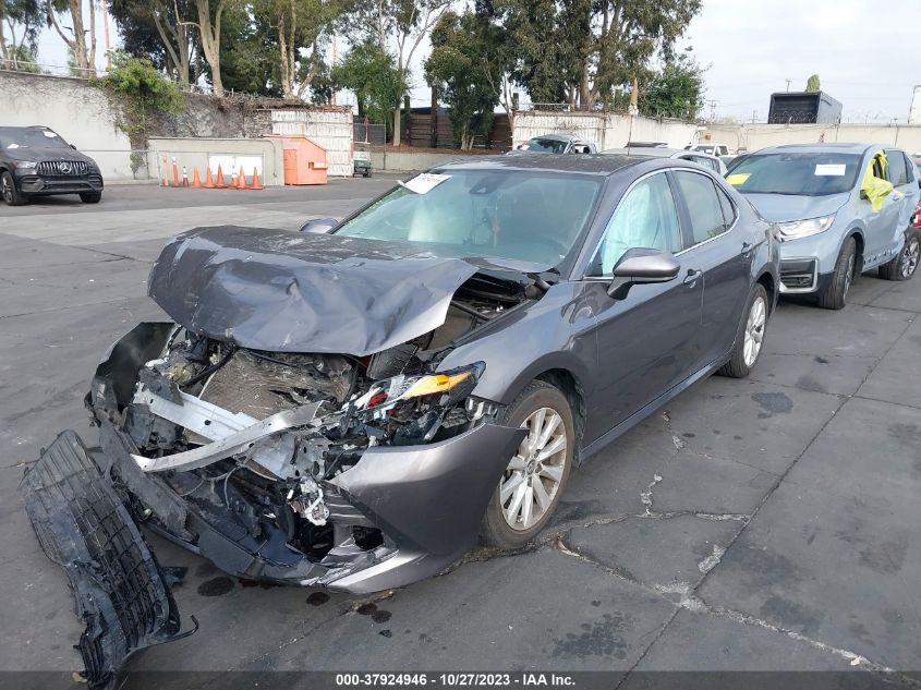 2019 TOYOTA CAMRY LE - 4T1B11HK1KU708900