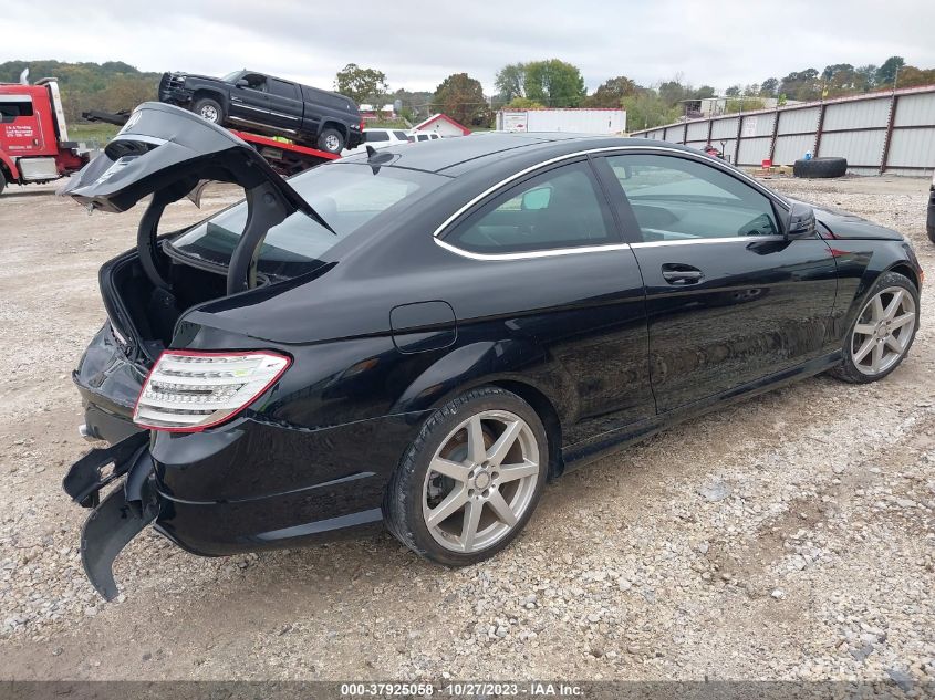 2013 MERCEDES-BENZ C-CLASS C 250 - WDDGJ4HB6DG058366