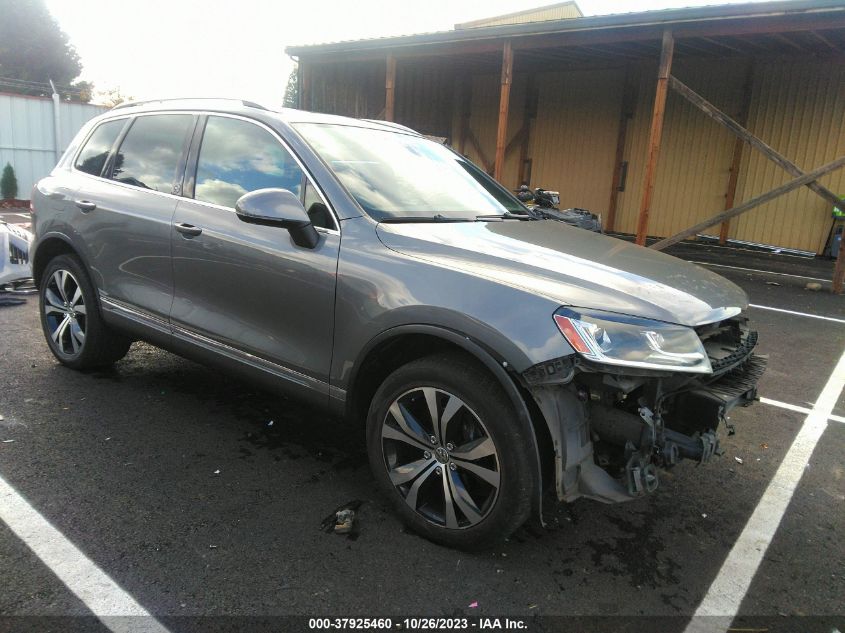 WVGRF7BP7HD003146 VOLKSWAGEN TOUAREG WOLFSBURG EDITION 2017