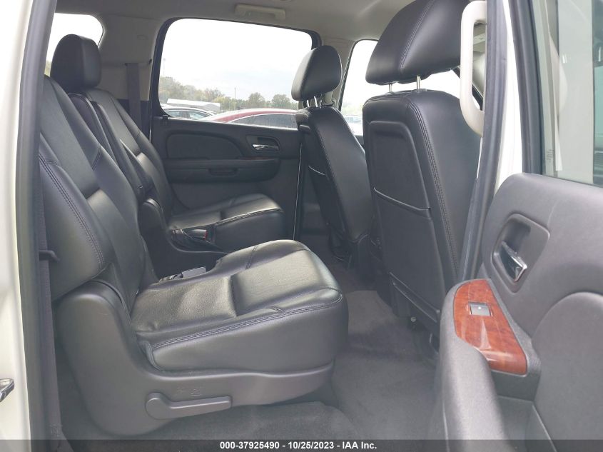 2013 CHEVROLET SUBURBAN LTZ - 1GNSCKE06DR288832