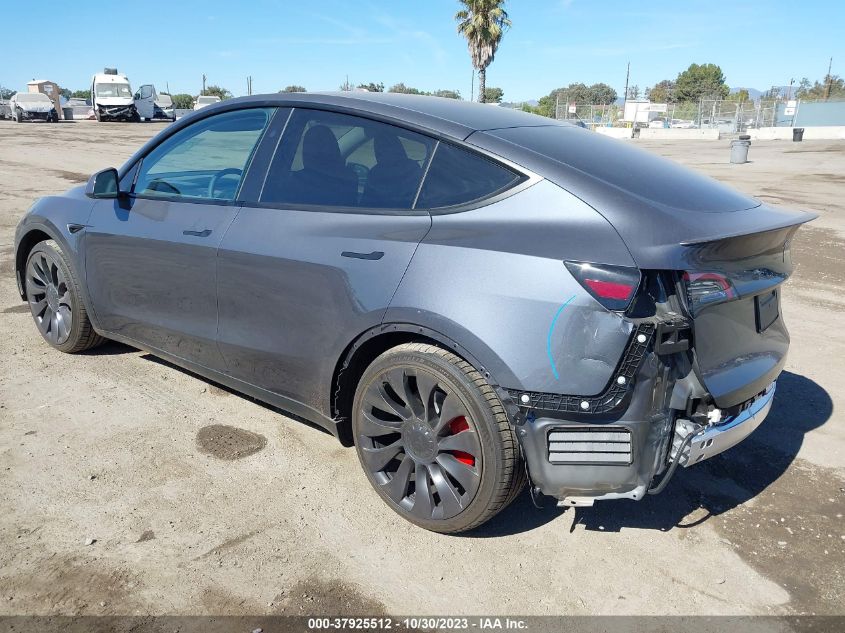 VIN 7SAYGDEF8PF863663 2023 TESLA MODEL Y