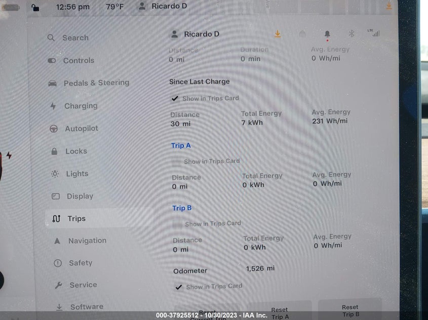 VIN 7SAYGDEF8PF863663 2023 TESLA MODEL Y