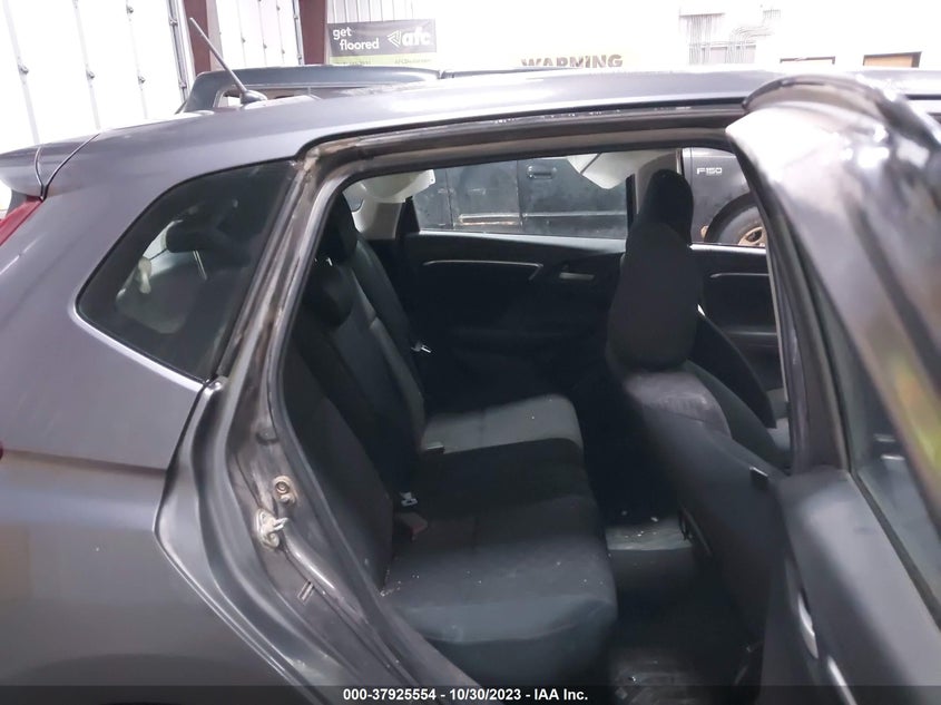 VIN 3HGGK5H53HM706024 2017 HONDA FIT LX