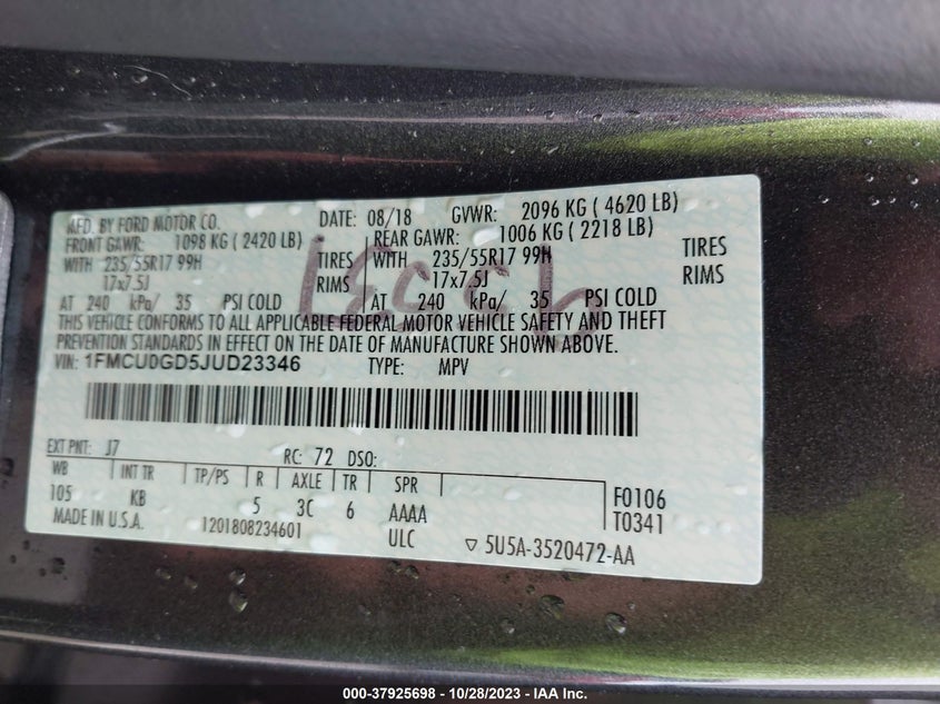 VIN 1FMCU0GD5JUD23346 2018 FORD ESCAPE SE