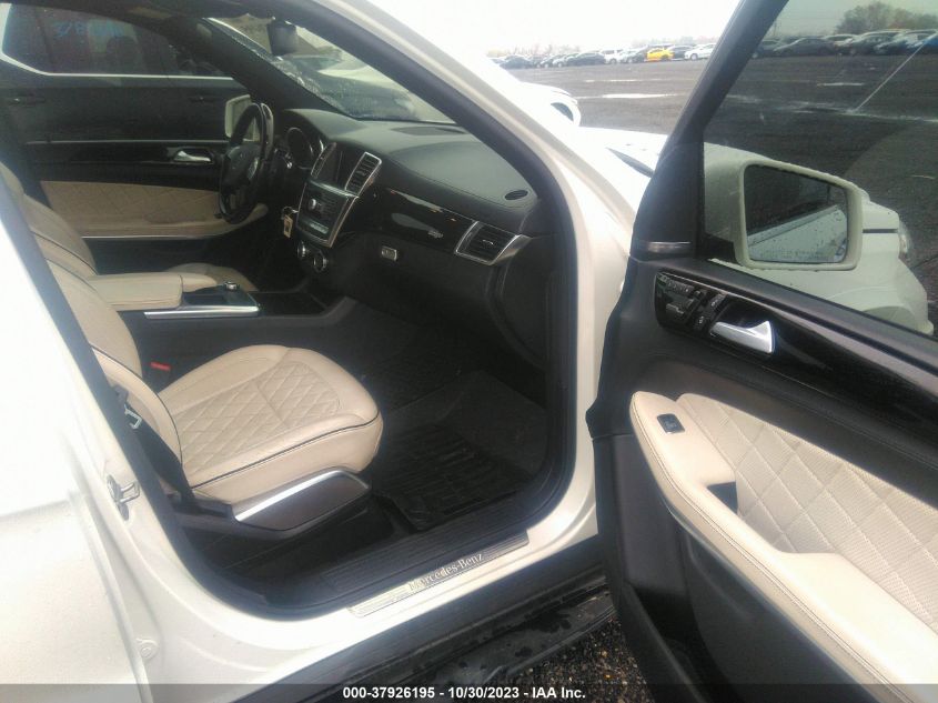 2014 MERCEDES-BENZ GL 550 4JGDF7DE9EA317254