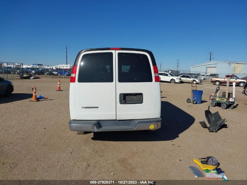 2018 CHEVROLET EXPRESS PASSENGER LT 1GAZGPFG1J1244258