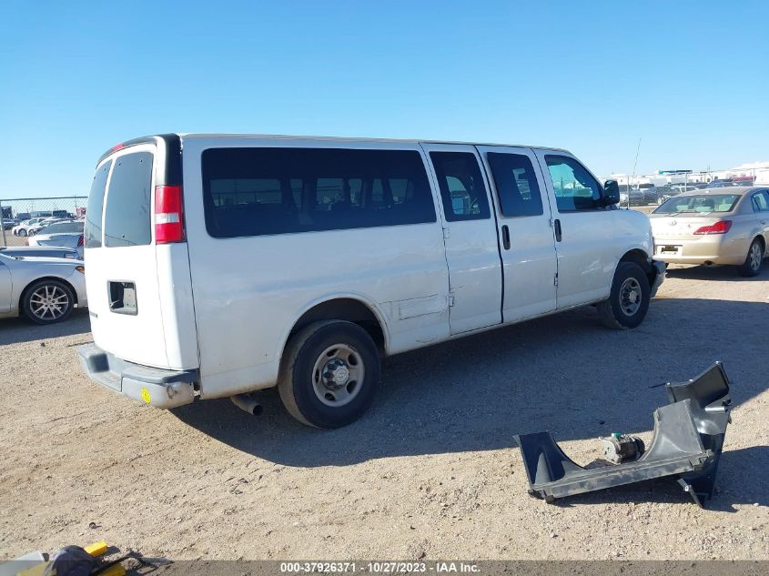 2018 CHEVROLET EXPRESS PASSENGER LT 1GAZGPFG1J1244258
