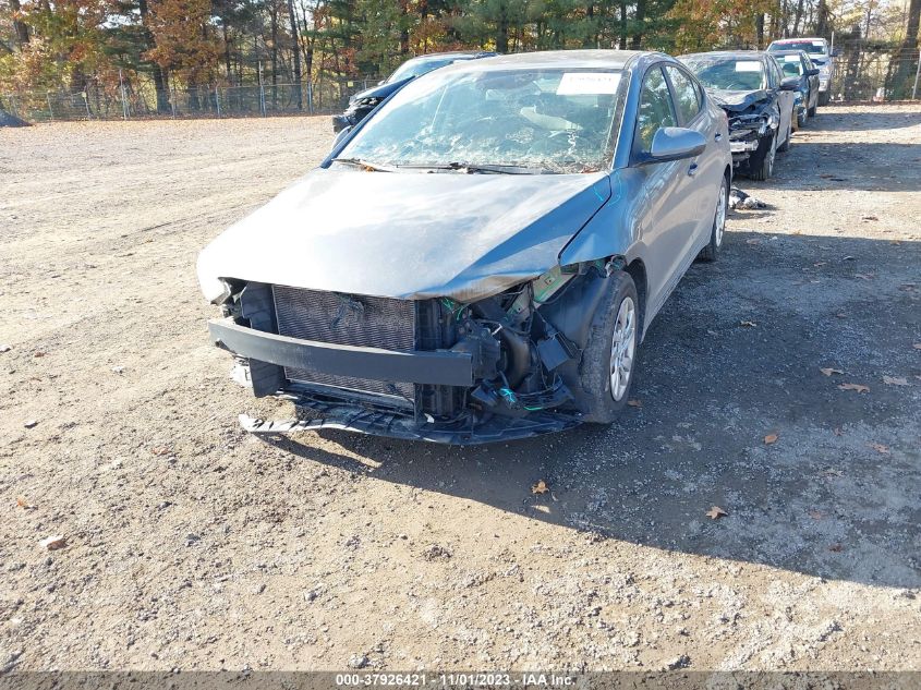 2017 HYUNDAI ELANTRA SE - KMHD74LF3HU370878
