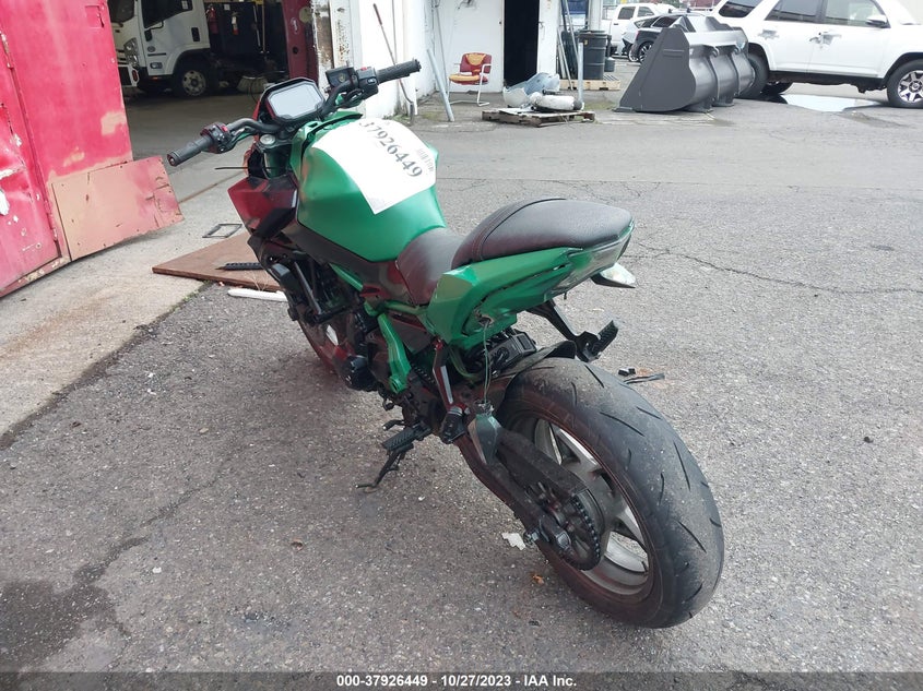VIN ML5EREK11MDA35365 2021 KAWASAKI ER650 K