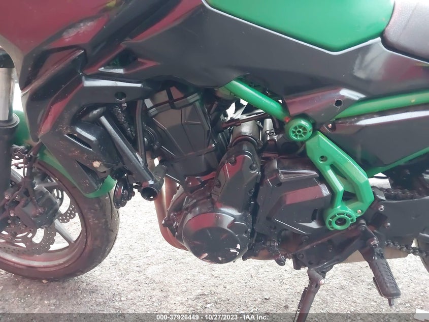 VIN ML5EREK11MDA35365 2021 KAWASAKI ER650 K