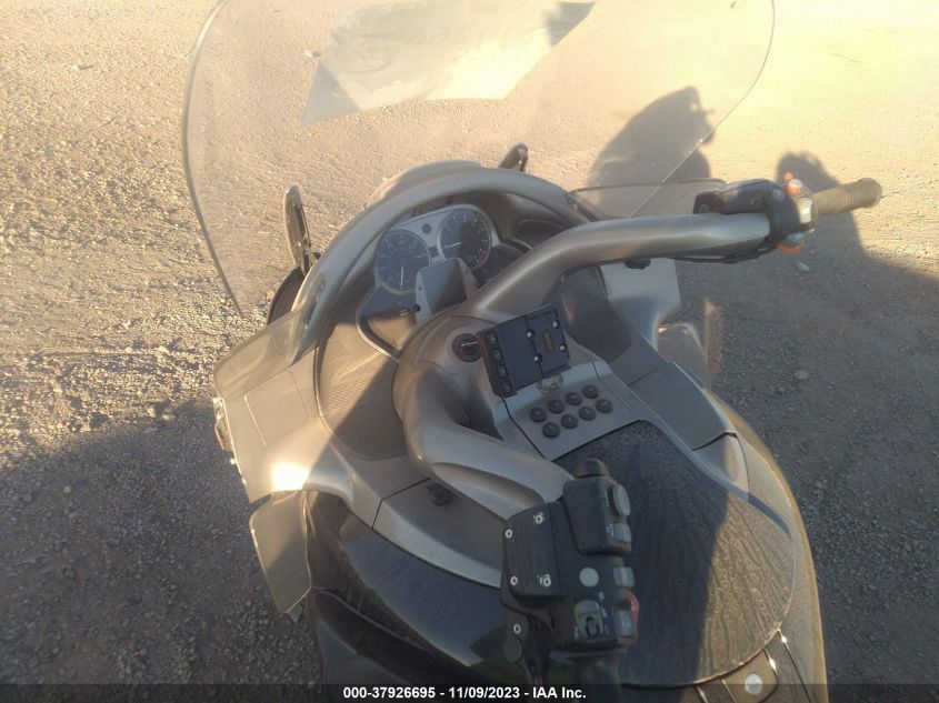 2009 BMW K1200 LT - WB10559A69ZL74547