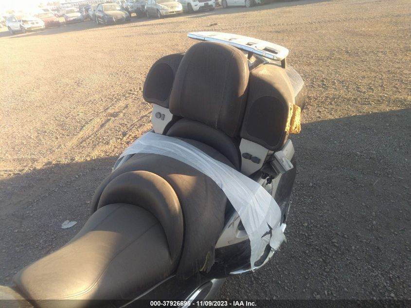 2009 BMW K1200 LT - WB10559A69ZL74547