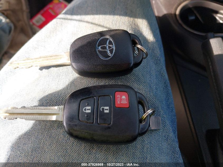 2018 TOYOTA RAV4 LE - 2T3BFREVXJW726610