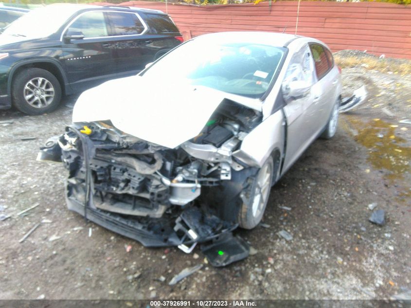 2017 FORD FOCUS SE - 1FADP3K24HL339325