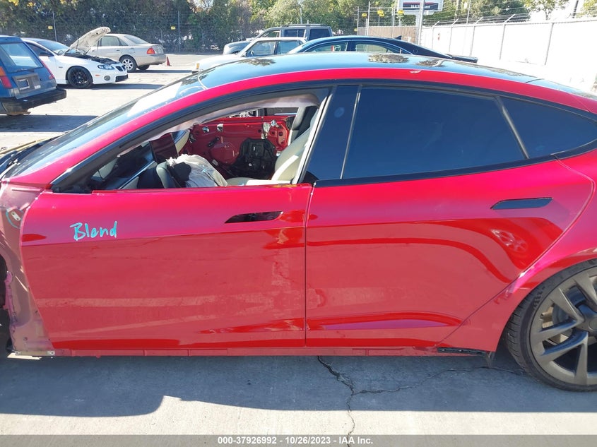 VIN 5YJSA1E61NF470197 2022 TESLA MODEL S