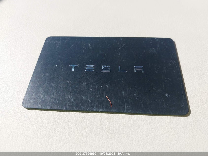 VIN 5YJSA1E61NF470197 2022 TESLA MODEL S
