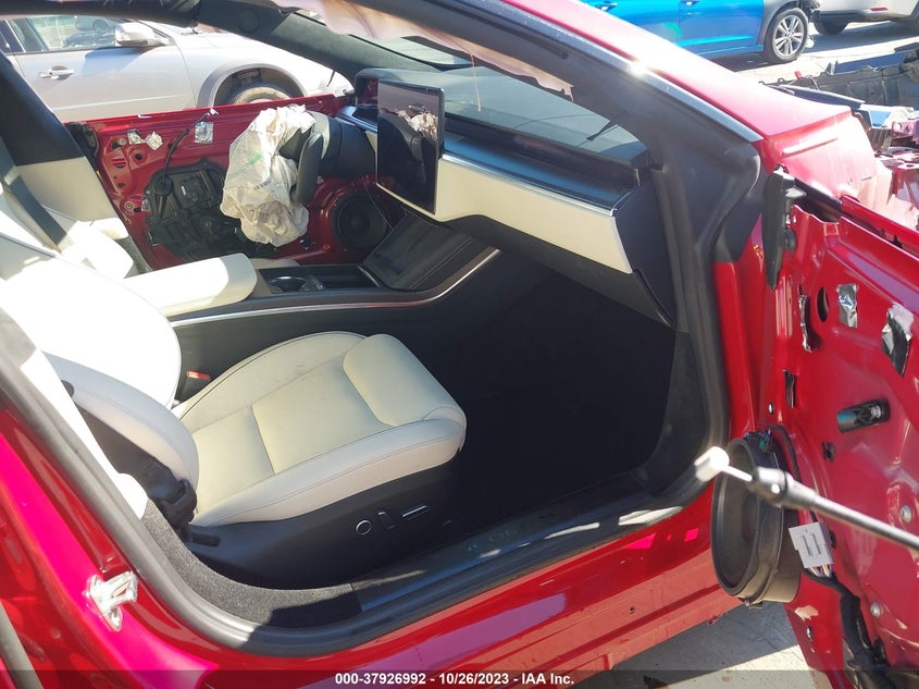 VIN 5YJSA1E61NF470197 2022 TESLA MODEL S