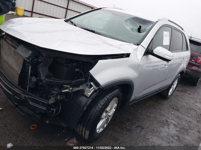 2014 KIA SORENTO LX - 5XYKTCA64EG450854