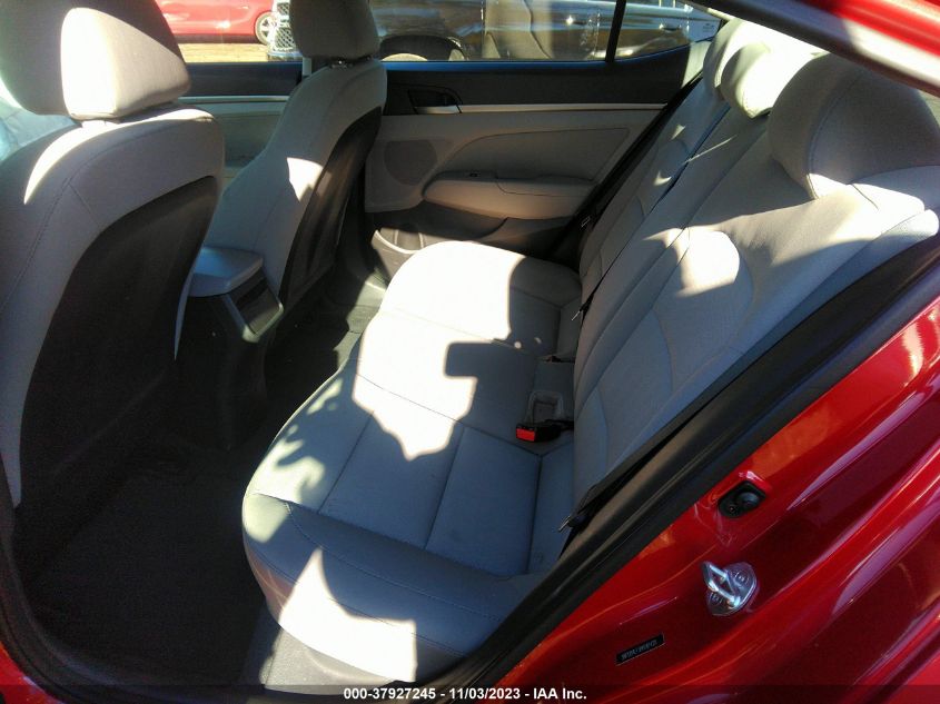 2017 HYUNDAI ELANTRA SE - 5NPD84LF3HH181420