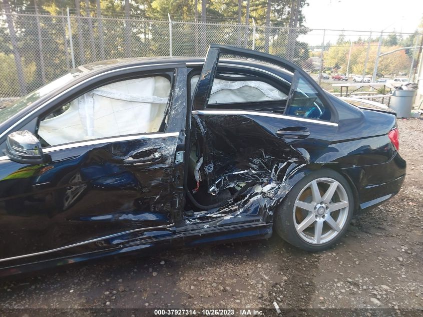 2014 MERCEDES-BENZ C 250 SPORT/LUXURY - WDDGF4HB4EG256270