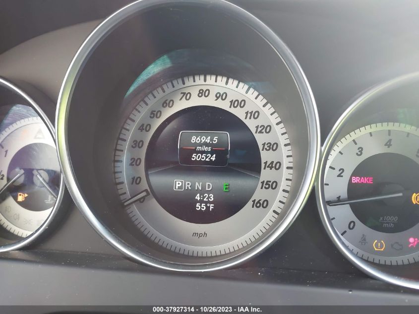 2014 MERCEDES-BENZ C 250 SPORT/LUXURY - WDDGF4HB4EG256270