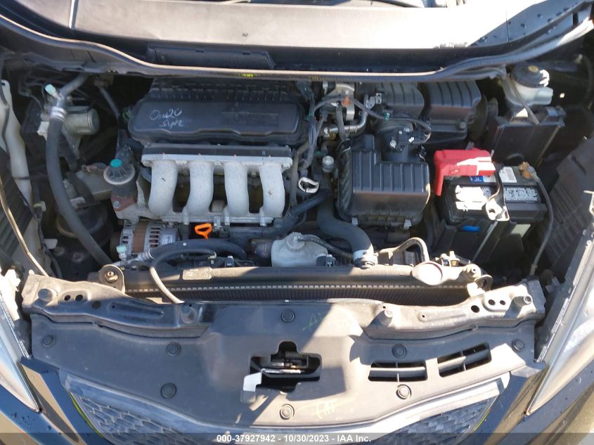 2013 HONDA FIT - JHMGE8H38DC042089