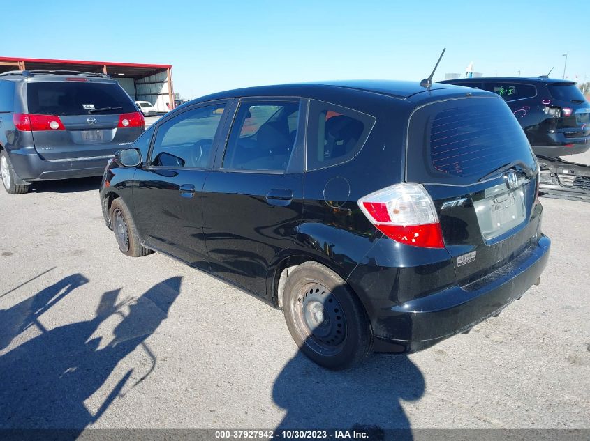 2013 HONDA FIT - JHMGE8H38DC042089