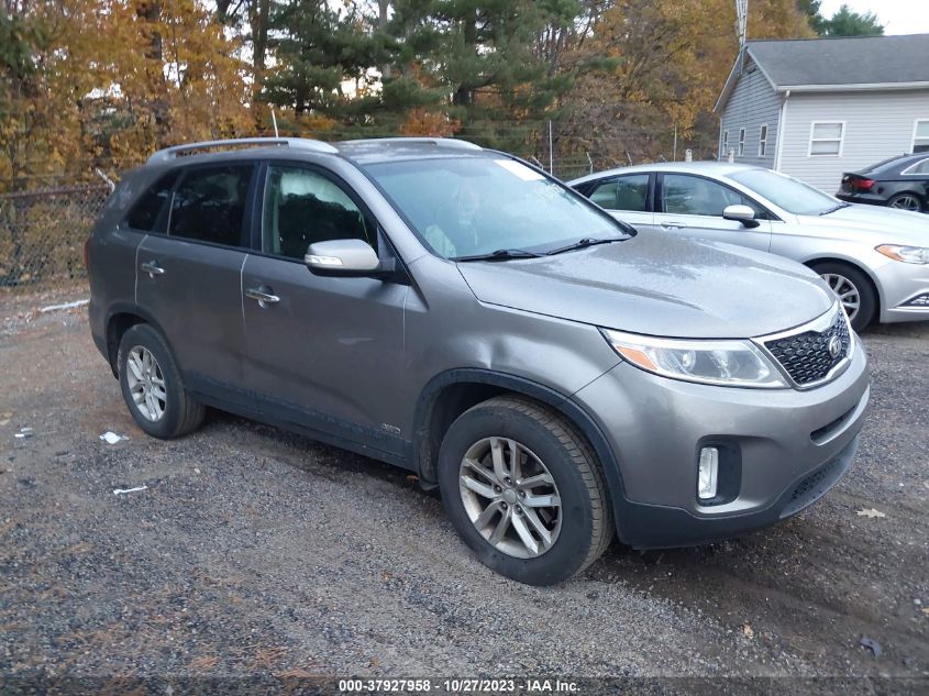 2014 KIA SORENTO LX - 5XYKTDA66EG519596