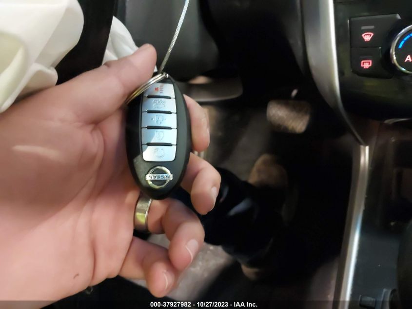 2015 NISSAN ALTIMA 2.5 SV - 1N4AL3AP3FC176997