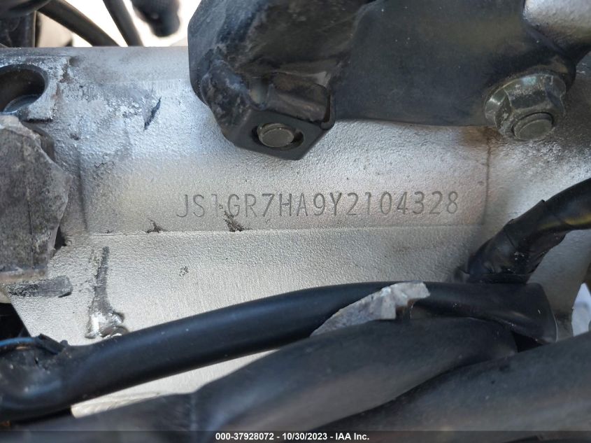 2000 SUZUKI GSX-R750 JS1GR7HA9Y2104328
