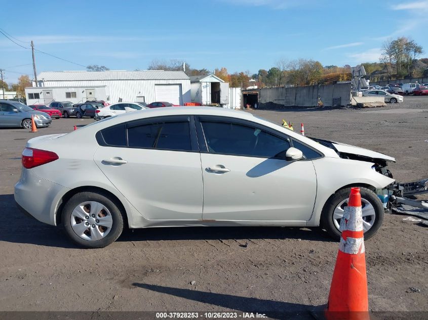 2015 KIA FORTE LX - KNAFK4A63F5375629