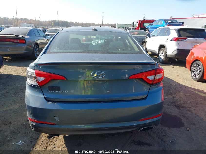 2015 HYUNDAI SONATA 2.4L SE - 5NPE24AF3FH062630