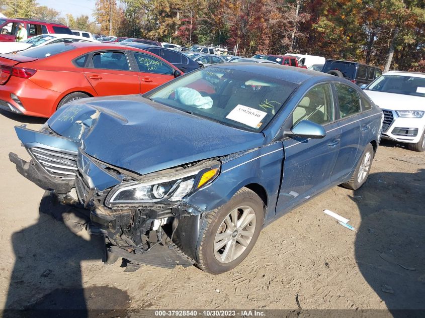 2015 HYUNDAI SONATA 2.4L SE - 5NPE24AF3FH062630